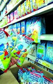 雙軌并進 嬰幼兒奶粉與母嬰用品的銷售渠道策略解析